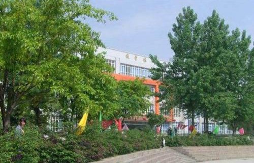平利县秋坪中等职业技术学校图片