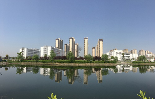 萝北县技工学校图片