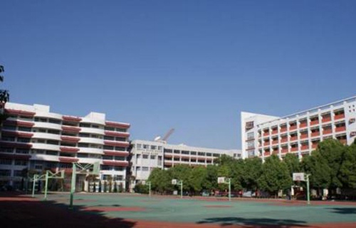 腾冲县第一职业高级中学图片