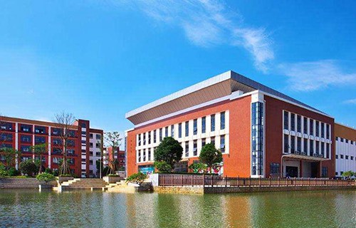 南宁市东盟电子职业技术学校图片