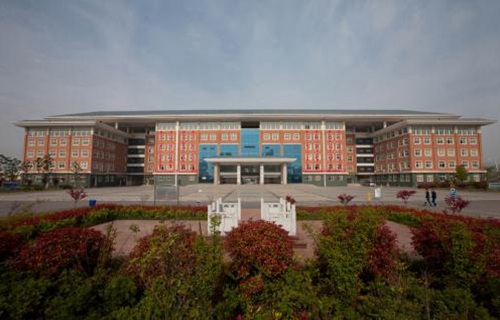 南宁机电工程学校图片