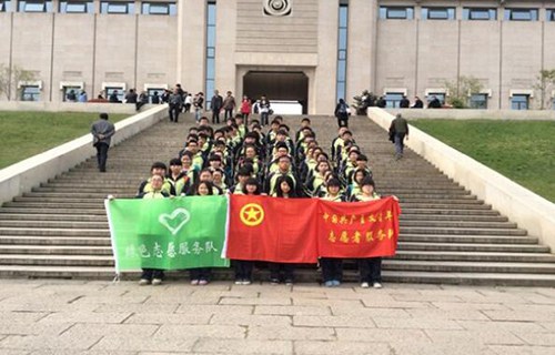 南京旅游营养中等专业学校图片