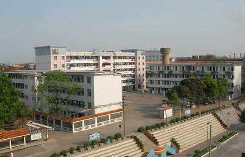 广西南宁高级技工学校（南宁医药技工学校）图片