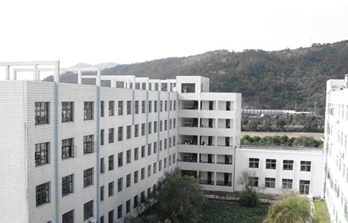 平阳县职业中等专业学校图片