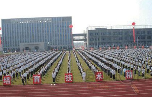 常熟滨江职业技术学校图片