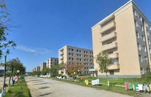 柳州市工业职业技术学校图片