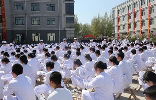 思茅卫生学校图片