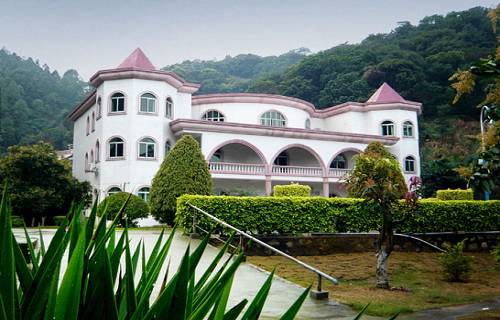 广州涉外经济职业技术学院中专部图片