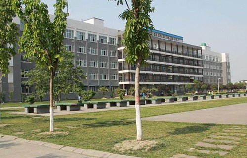 柳州机电工程学校图片