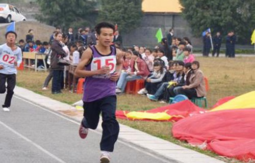 禄丰县职业高级中学图片