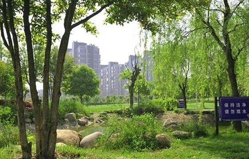 扬州高等职业技术学校图片