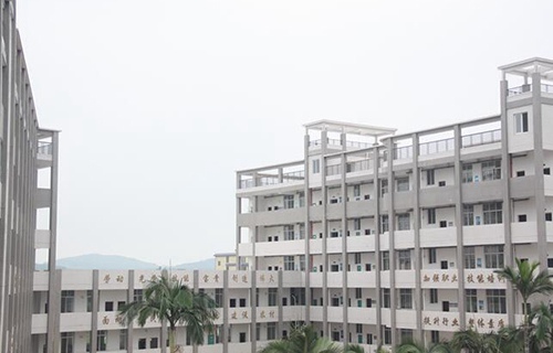 楚雄州工业学校图片