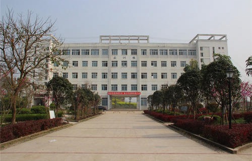 绥德县农职业中学图片