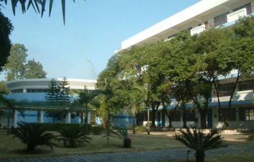 柳州市现代汽车业职业技术学校图片