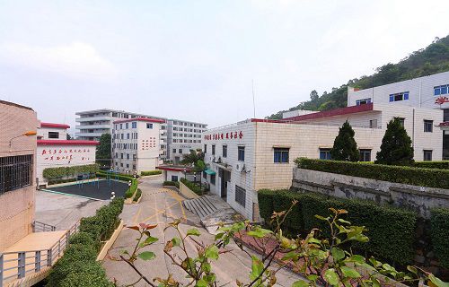 广州市公用事业高级技工学校图片