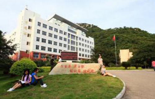 柳州铁路工业中等职业技术学校图片