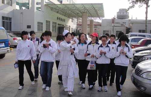 丹东市卫生学校图片