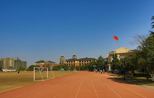 双鸭山市职业技术教育中心学校图片