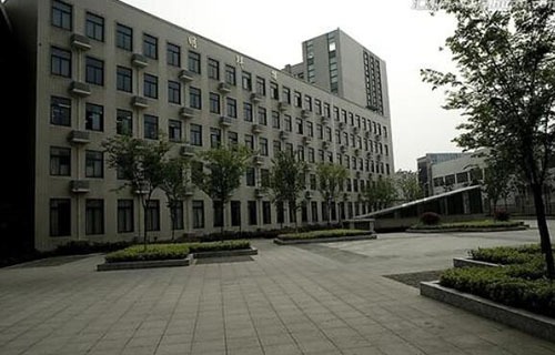 南京商业学校图片