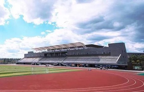双鸭山市劳动局技工学校