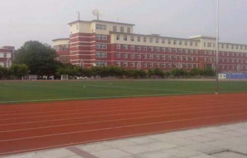 饶河县职业技术教育中心学校图片