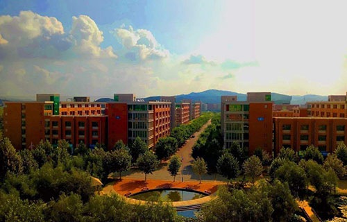 烟台汽车工业学校图片