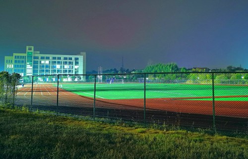 葫芦岛市第一中专图片