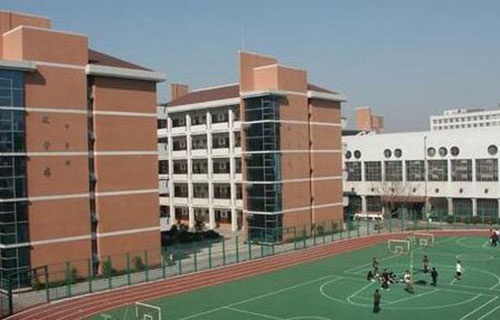 弥勒县弥东乡职业中学图片