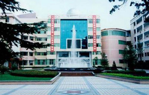 弥勒县民族职业高级中学图片