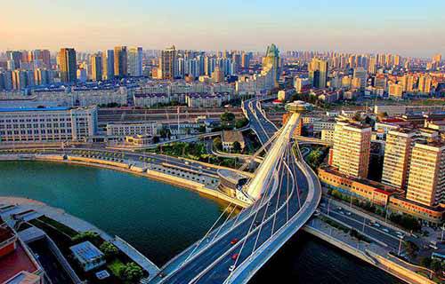 伊春市林产工业技工学校图片