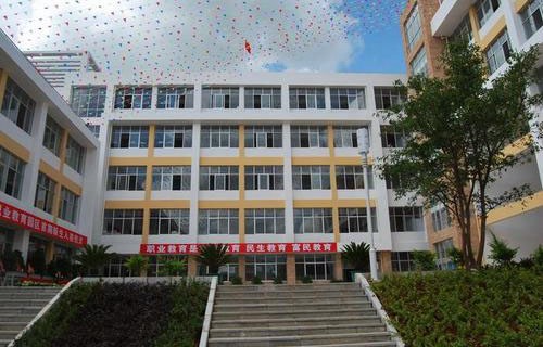 略阳县职教中心图片