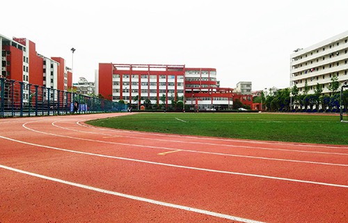 烟台市轻工技工学校图片