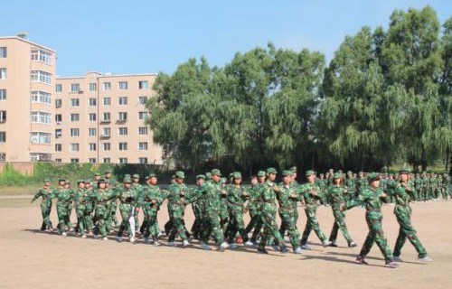 临夏市职业技术教育中心图片