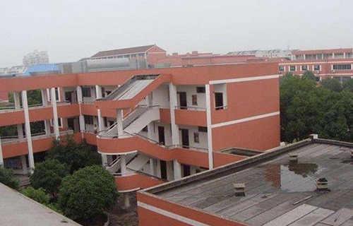 吴中旅游职业学校图片
