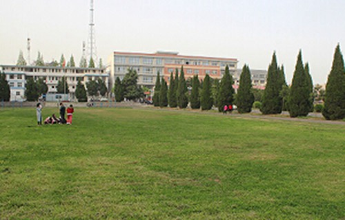 佳木斯市职业技术教育中心学校图片