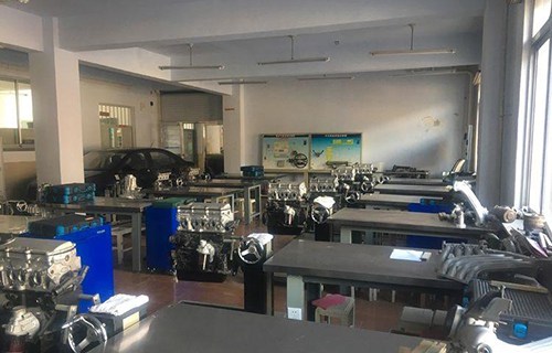 明光市潘村高级职业中学图片