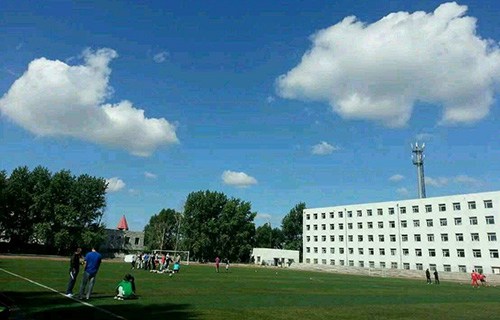 郎溪县第二高级职业中学图片