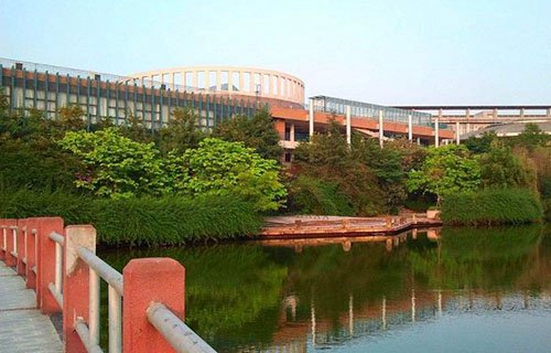 六安卫生学校图片