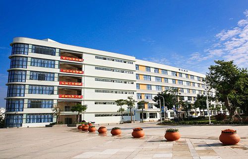 厦门技师学院图片