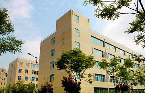 安康铁路运输技工学校图片