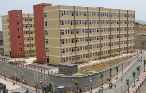 盘锦市体育运动学校图片