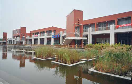 六安市孙岗高级职业中学图片