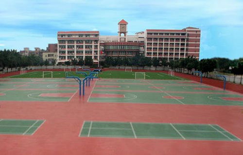 新疆兵团农一师技工学校图片