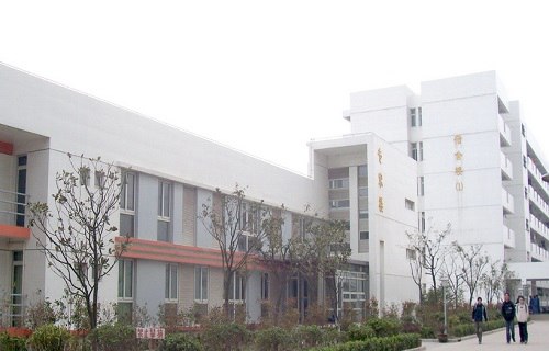 上海民远职业技术学院图片