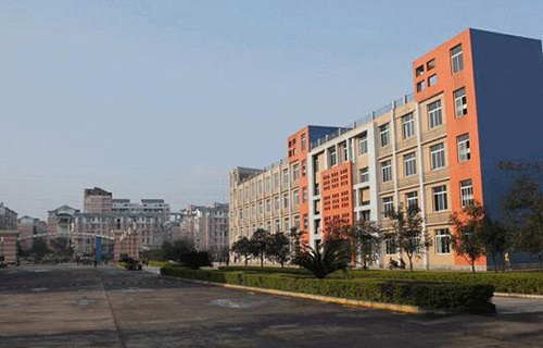 三江侗族自治县职业技术学校图片
