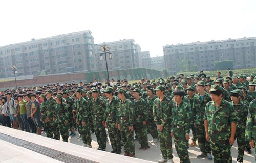 六安市双河镇新塘职业中学图片