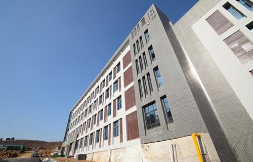 新疆化工学校图片