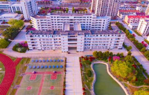 江苏灌云中等专业学校图片