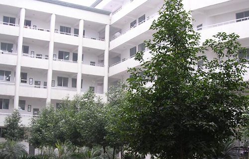 红河哈尼族彝族自治州商贸技术学校图片