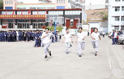 保德县职业中学图片